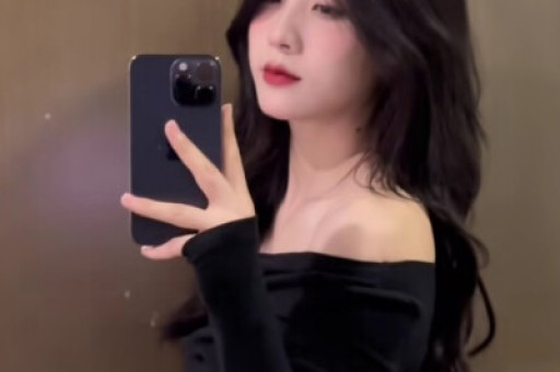 迪丽热巴vs赵丽颖：同为顶流女神差距真的比想象更大